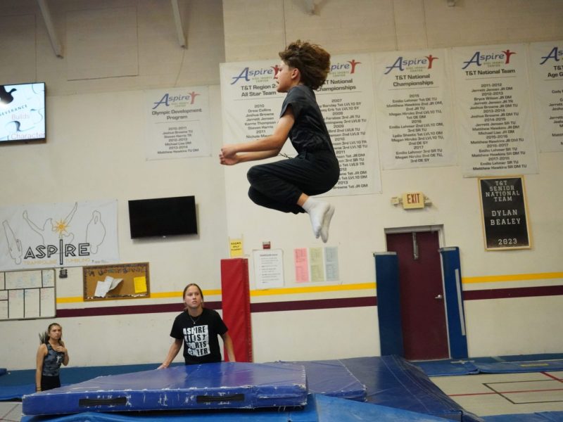 trampoline and tumbling classes offered by Aspire Kids Sports Center in Chandler Az
